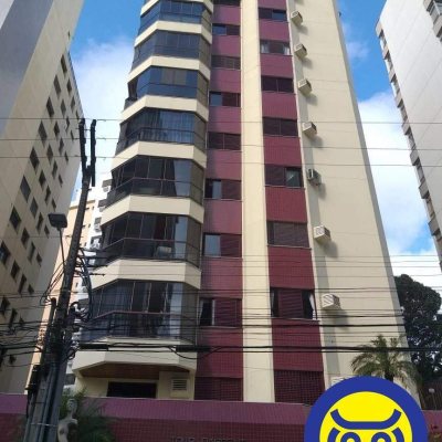 Cobertura com 226m², 4 quartos, 2 suítes, 2 garagens, no bairro Centro em Florianópolis