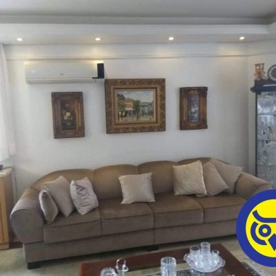 Cobertura com 226m², 4 quartos, 2 suítes, 2 garagens, no bairro Centro em Florianópolis