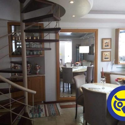 Cobertura com 226m², 4 quartos, 2 suítes, 2 garagens, no bairro Centro em Florianópolis