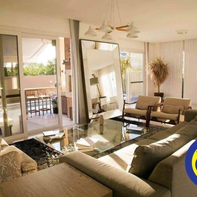 Casa Residencial com 436m², 4 quartos, 4 suítes, 6 garagens, no bairro Jurerê Internacional em Florianópolis