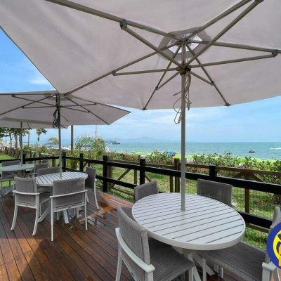 Apartamentos com 138m², 3 quartos, 3 suítes, 3 garagens, no bairro Cachoeira Do Bom Jesus em Florianópolis