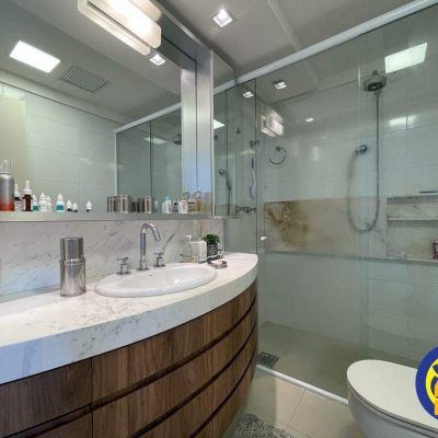 Apartamentos com 138m², 3 quartos, 3 suítes, 3 garagens, no bairro Cachoeira Do Bom Jesus em Florianópolis