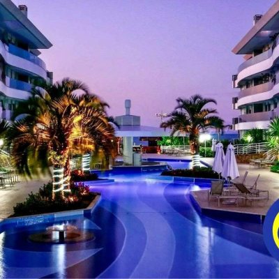 Apartamentos com 138m², 3 quartos, 3 suítes, 3 garagens, no bairro Cachoeira Do Bom Jesus em Florianópolis