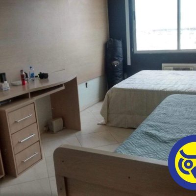 Cobertura com 348m², 3 quartos, 2 suítes, 4 garagens, no bairro Estreito em Florianópolis