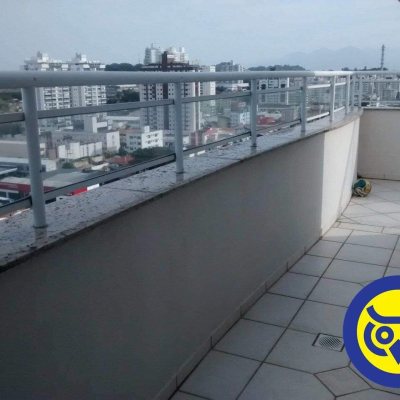 Cobertura com 348m², 3 quartos, 2 suítes, 4 garagens, no bairro Estreito em Florianópolis