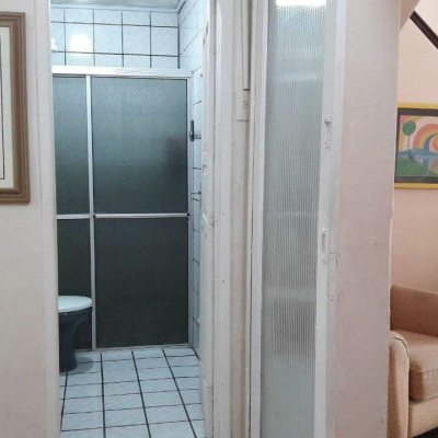 Casa Residencial com 198m², 3 quartos, 2 garagens, no bairro Centro em Florianópolis
