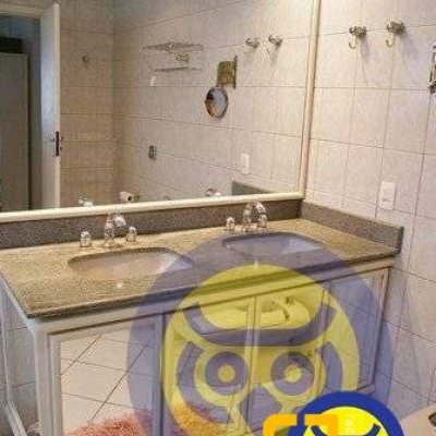 Apartamentos com 266m², 4 quartos, 2 suítes, 2 garagens, no bairro Centro em Florianópolis