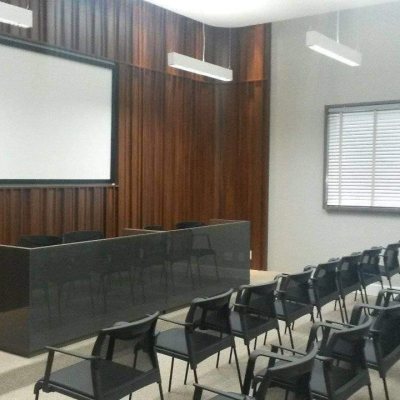 Sala com 67m², 178 garagens, no bairro Centro em Florianópolis