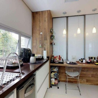 Apartamentos com 237m², 3 quartos, 3 suítes, 3 garagens, no bairro João Paulo em Florianópolis