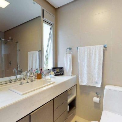 Apartamentos com 237m², 3 quartos, 3 suítes, 3 garagens, no bairro João Paulo em Florianópolis