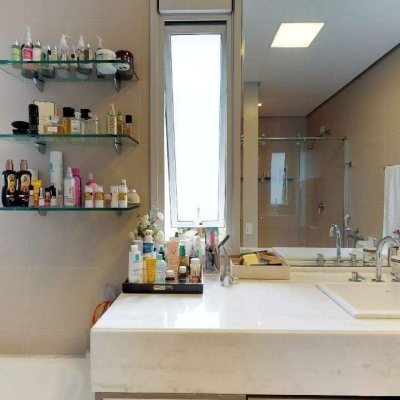 Apartamentos com 237m², 3 quartos, 3 suítes, 3 garagens, no bairro João Paulo em Florianópolis