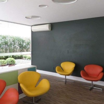 Apartamentos com 117m², 3 quartos, 3 suítes, 3 garagens, no bairro Centro em Florianópolis