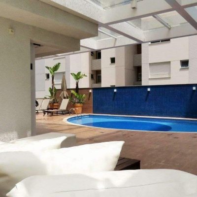 Apartamentos com 117m², 3 quartos, 3 suítes, 3 garagens, no bairro Centro em Florianópolis