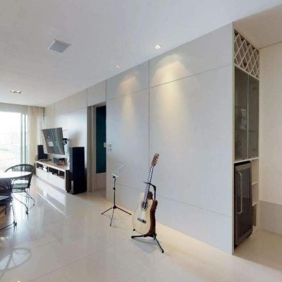 Apartamentos com 117m², 3 quartos, 3 suítes, 3 garagens, no bairro Centro em Florianópolis