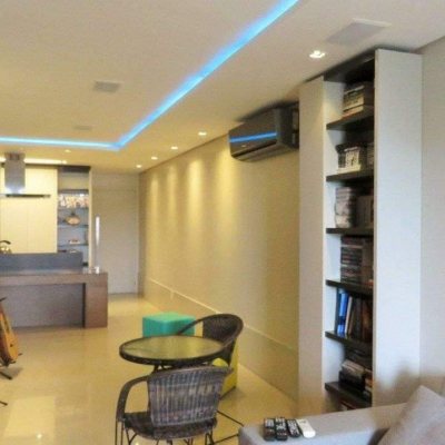 Apartamentos com 117m², 3 quartos, 3 suítes, 3 garagens, no bairro Centro em Florianópolis