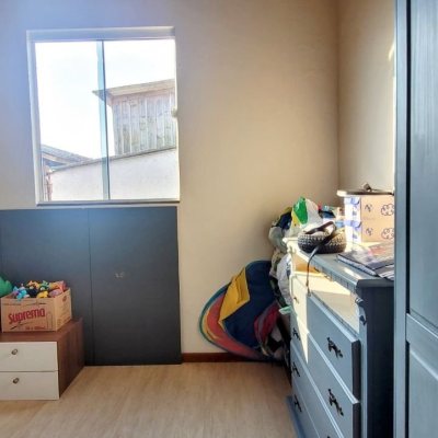 Casa Residencial com 125m², 4 quartos, 2 garagens, no bairro Campeche em Florianópolis