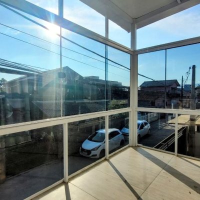 Casa Residencial com 125m², 4 quartos, 2 garagens, no bairro Campeche em Florianópolis