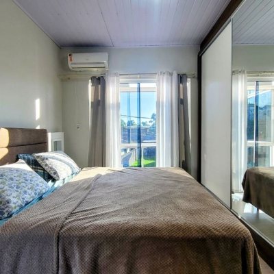 Casa Residencial com 125m², 4 quartos, 2 garagens, no bairro Campeche em Florianópolis