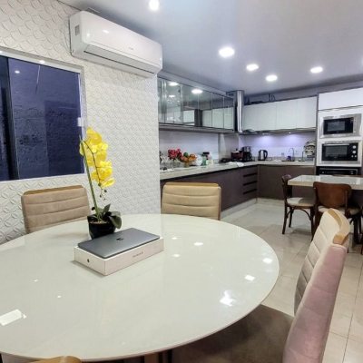 Casa Residencial com 125m², 4 quartos, 2 garagens, no bairro Campeche em Florianópolis