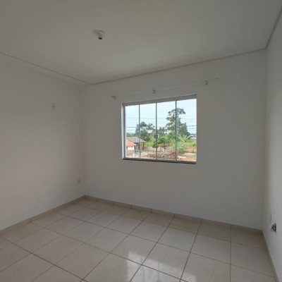 Predio com 480m², 8 garagens, no bairro Vargem Grande em Florianópolis