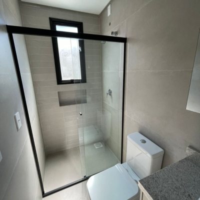 Casa Residencial com 149m², 3 quartos (sendo 3 suítes), 2 garagens, no bairro Santo Antônio De Lisboa em Florianópolis