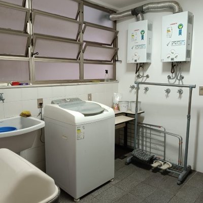 Apartamentos com 178m², 4 quartos, 1 suíte, 2 garagens, no bairro Agronômica em Florianópolis