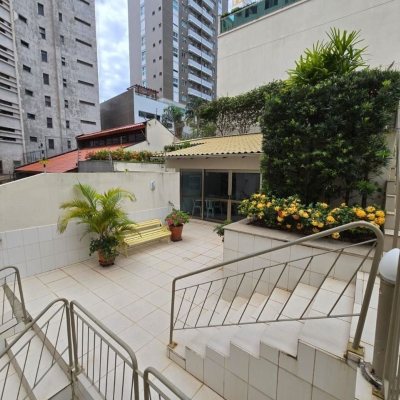 Apartamentos com 178m², 4 quartos, 1 suíte, 2 garagens, no bairro Agronômica em Florianópolis