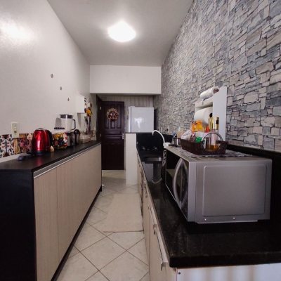 Casa em Condomínio com 48m², 2 quartos, 2 garagens, no bairro Ipiranga em São José