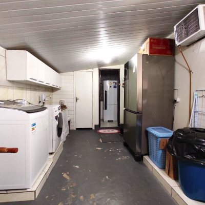 Casa em Condomínio com 48m², 2 quartos, 2 garagens, no bairro Ipiranga em São José