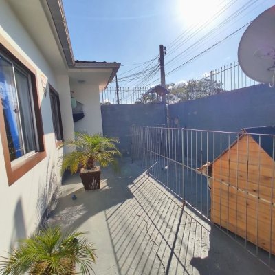 Casa em Condomínio com 48m², 2 quartos, 2 garagens, no bairro Ipiranga em São José