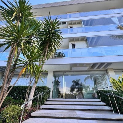 Apartamentos com 144m², 4 quartos, 4 suítes, 3 garagens, no bairro Jurerê Internacional em Florianópolis