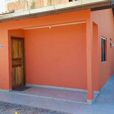 Casa Residencial com 60m², 2 quartos, 1 garagem, no bairro São João Do Rio Vermelho em Florianópolis