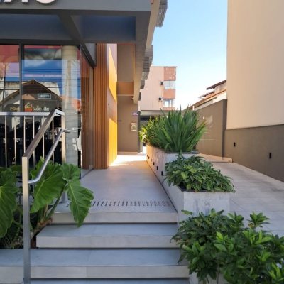 Apartamentos com 59m², 2 quartos (sendo 1 suíte), 1 garagem, no bairro Ingleses do Rio Vermelho em Florianópolis