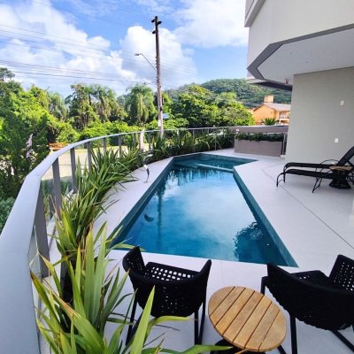 Apartamentos com 68m², 2 quartos, 1 suíte, 1 garagem, no bairro Ingleses do Rio Vermelho em Florianópolis