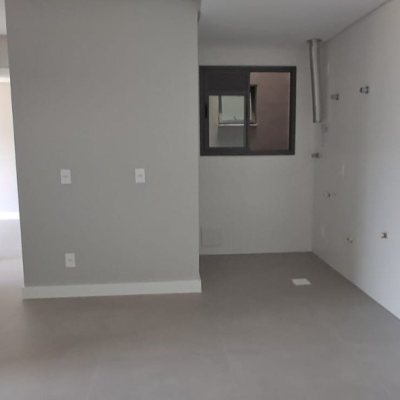 Apartamentos com 68m², 2 quartos, 1 suíte, 1 garagem, no bairro Ingleses do Rio Vermelho em Florianópolis