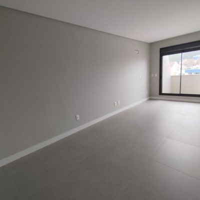 Apartamentos com 109m², 2 quartos, 1 suíte, 1 garagem, no bairro Ingleses do Rio Vermelho em Florianópolis