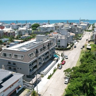 Apartamentos com 109m², 2 quartos, 1 suíte, 1 garagem, no bairro Ingleses do Rio Vermelho em Florianópolis