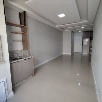 Apartamentos com 71m², 2 quartos, 1 suíte, 1 garagem, no bairro Ingleses do Rio Vermelho em Florianópolis