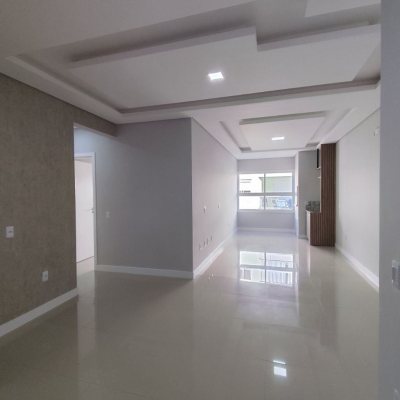 Apartamentos com 71m², 2 quartos, 1 suíte, 1 garagem, no bairro Ingleses do Rio Vermelho em Florianópolis