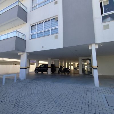 Apartamentos com 71m², 2 quartos, 1 suíte, 1 garagem, no bairro Ingleses do Rio Vermelho em Florianópolis