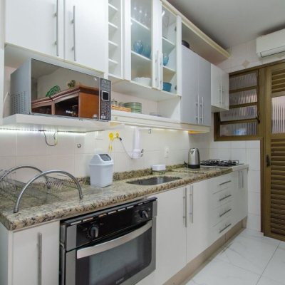 Apartamentos com 83m², 2 quartos, 1 suíte, 1 garagem, no bairro Ponta Das Canas em Florianópolis