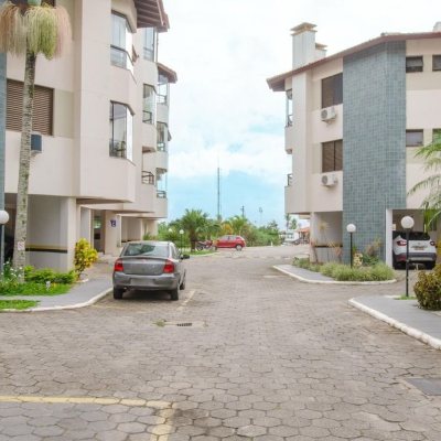 Apartamentos com 83m², 2 quartos, 1 suíte, 1 garagem, no bairro Ponta Das Canas em Florianópolis