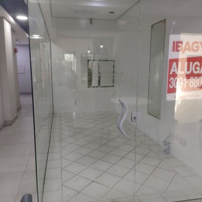 Quiosque com 12m², no bairro Trindade em Florianópolis