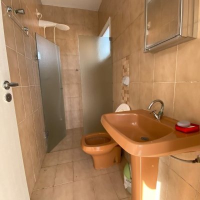 Casa Residencial com 316m², 7 quartos, 4 suítes, 2 garagens, no bairro Armação Do Pântano Do Sul em Florianópolis