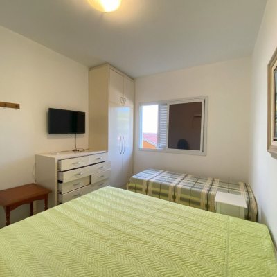 Casa Residencial com 316m², 7 quartos, 4 suítes, 2 garagens, no bairro Armação Do Pântano Do Sul em Florianópolis