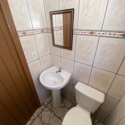 Casa Residencial com 80m², 2 quartos, 1 garagem, no bairro Ingleses do Rio Vermelho em Florianópolis