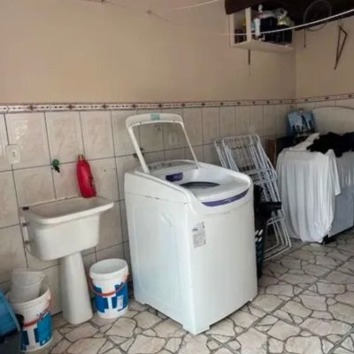 Casa Residencial com 80m², 2 quartos, 1 garagem, no bairro Ingleses do Rio Vermelho em Florianópolis