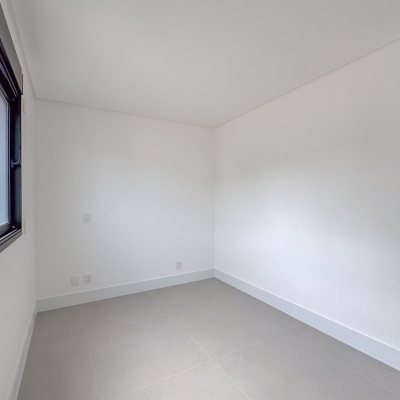 Apartamentos com 134m², 3 quartos, 3 suítes, 2 garagens, no bairro João Paulo em Florianópolis