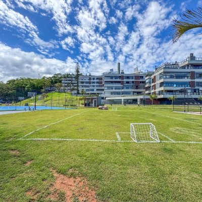 Apartamentos com 134m², 3 quartos, 3 suítes, 2 garagens, no bairro João Paulo em Florianópolis