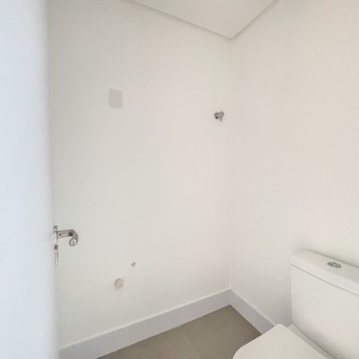 Apartamentos com 166m², 3 quartos, 3 suítes, 3 garagens, no bairro João Paulo em Florianópolis